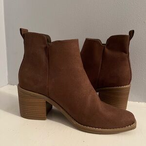 Universal Thread Brown Suede Ankle Booties